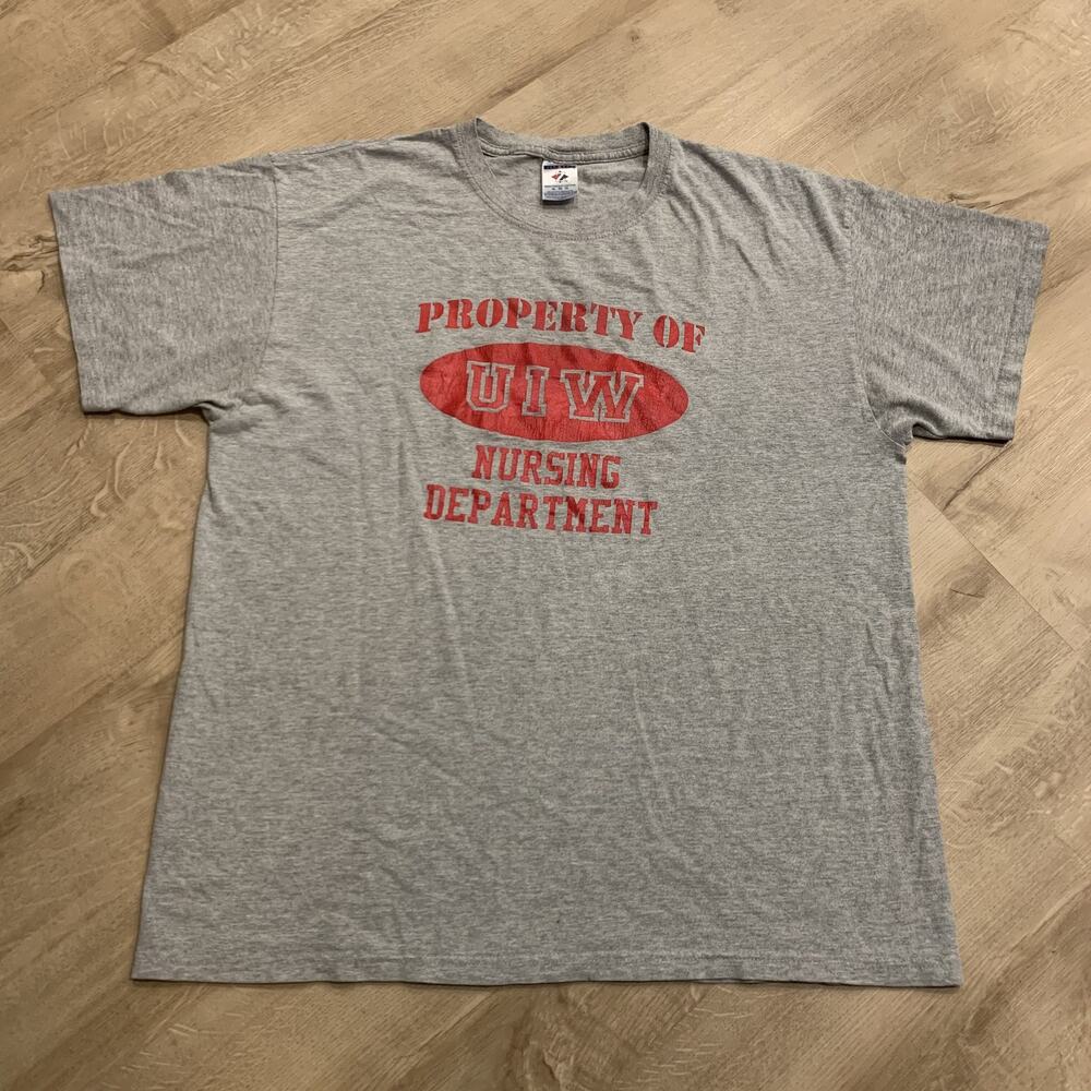 Vintage Y2K UIW University of The Incarnate Word Nursing T-Shirt Men's XL Gray